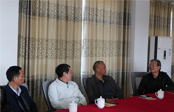 11.12供銷(xiāo)智庫(kù)首席專(zhuān)家向領(lǐng)導(dǎo)匯報(bào)工作情況