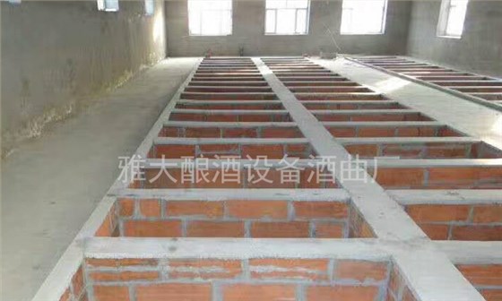 投資釀酒多少錢 除白酒生產(chǎn)設(shè)備還要哪些配套設(shè)施？——發(fā)酵池