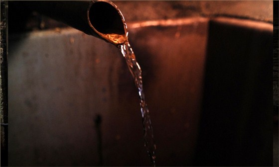 雅大燒酒設蒸餾接酒