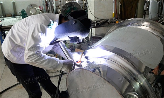 在釀酒旺季來臨之前，雅大蒸酒設(shè)備竟然“悄悄”做了這些事