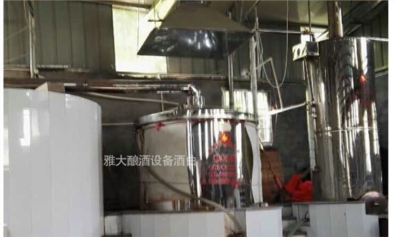 用烤酒設(shè)備做酒的人那么多，為何只有這家生意好？