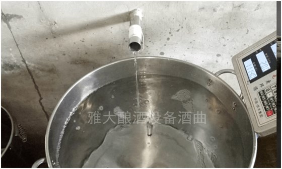 白酒釀造設(shè)備做的白酒降度過程中，您遇到這8大疑惑了嗎？2