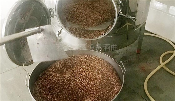 2018年網(wǎng)紅款糧食釀酒設(shè)備您一定要知道！-03