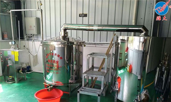 電加熱釀酒設(shè)備做酒，如何利用陳釀?wù){(diào)味酒增加白酒口感？-02