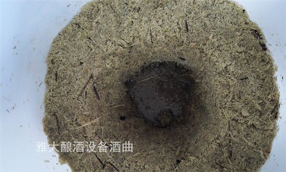 做甘蔗酒需要哪些配套釀酒設(shè)備，釀酒設(shè)備價(jià)格貴不貴？ (3)