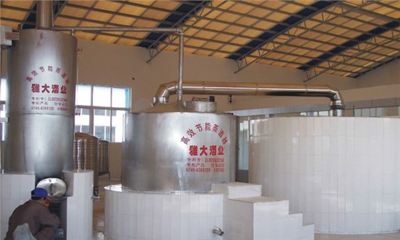 大型釀酒設(shè)備做二鍋頭的“掐酒”絕活，也就這兒能看見了-01鋁材大型釀酒設(shè)備1
