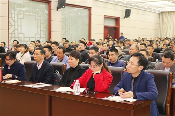 雅大科技團(tuán)隊(duì)