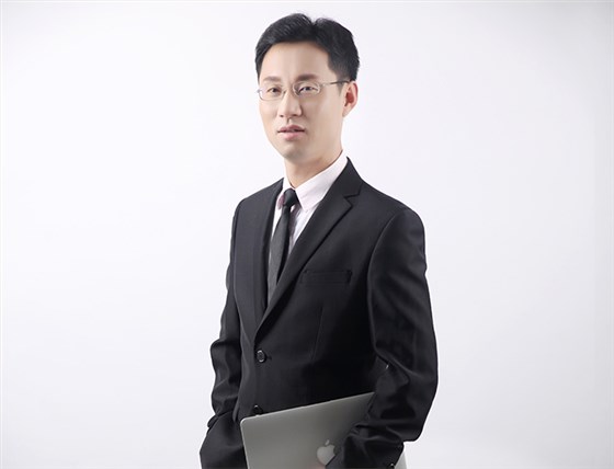 雅大科技技術副總監(jiān)蔣建明