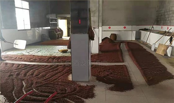 夏天用蒸餾釀酒設備做固態(tài)酒能行嗎？能，但要注意這7點！ 5