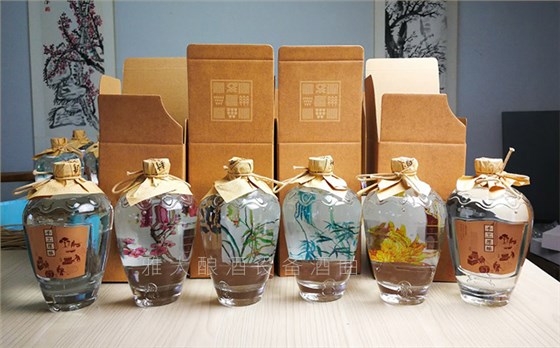 16-用雅大傳統(tǒng)釀酒設(shè)備增DIY釀酒項(xiàng)目，年?duì)I業(yè)額突破100萬(wàn)-水果酒