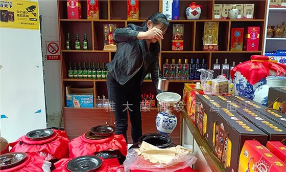 夏季用不銹鋼釀酒設(shè)備做酒，這3大白酒市場一定要把握??！6