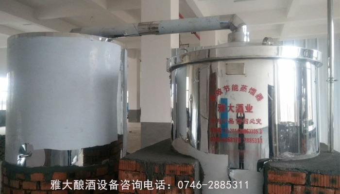 酒糟喂羊固態(tài)酒糟好還是液態(tài)酒糟好？100斤釀酒設備安裝圖