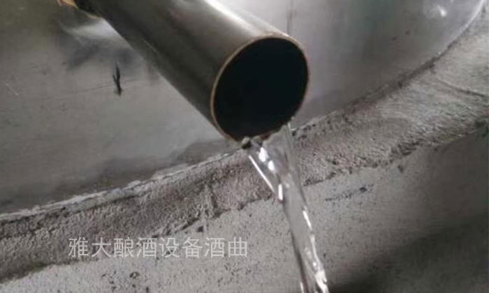 釀酒新人常見(jiàn)30問(wèn)——用白酒設(shè)備接酒藏著大學(xué)問(wèn)