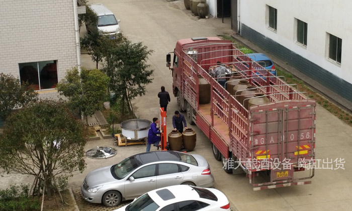 6.1釀酒新人用釀酒新設(shè)備做酒，如何挑選高質(zhì)量陶缸04