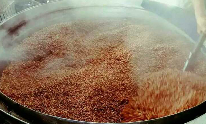  釀白酒設備制作小曲清香型白酒工藝流程知多少 5