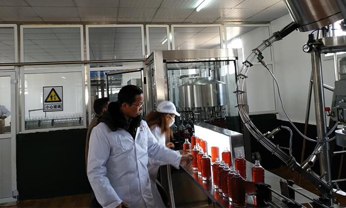 用酒廠釀酒設備做酒可辦理食品生產加工小作坊許可證嗎？6