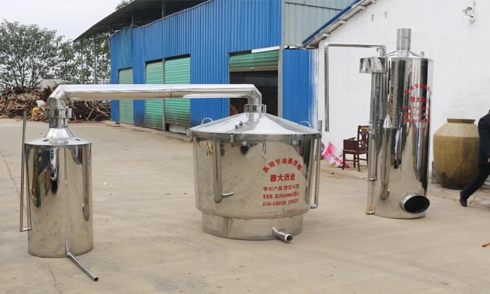 「白酒釀酒設(shè)備」您與釀酒老師傅的差距，可能只是忽視了這1點03