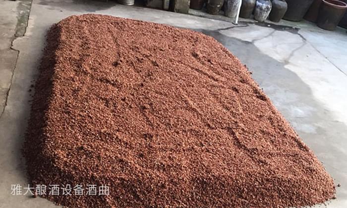 用釀白酒設(shè)備做酒的我們，白酒分類知識一定要知道01