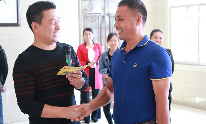 雅大優(yōu)惠活動持續(xù)升溫，恭喜潘總抽中200斤糧食釀酒設備1套-05