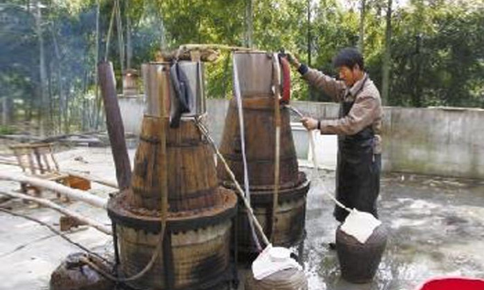 比傳統(tǒng)釀酒設(shè)備效率低下更糟糕的，是您無法打破傳統(tǒng)思維模式-01