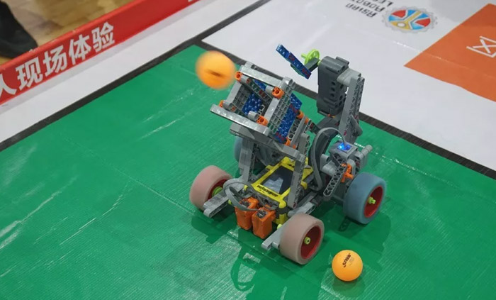 22-“永州新名片”走向世界！雅大有幸受邀參加首屆機器人大賽！投籃機器人3