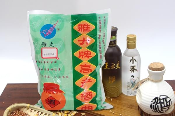 用小型酒廠設(shè)備釀制的清香型小曲原漿酒到底有什么魅力？-05