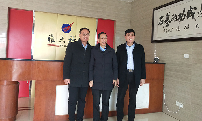 10-招待用酒花費(fèi)巨大，引多功能釀酒設(shè)備做企業(yè)招待酒節(jié)省開支55萬5