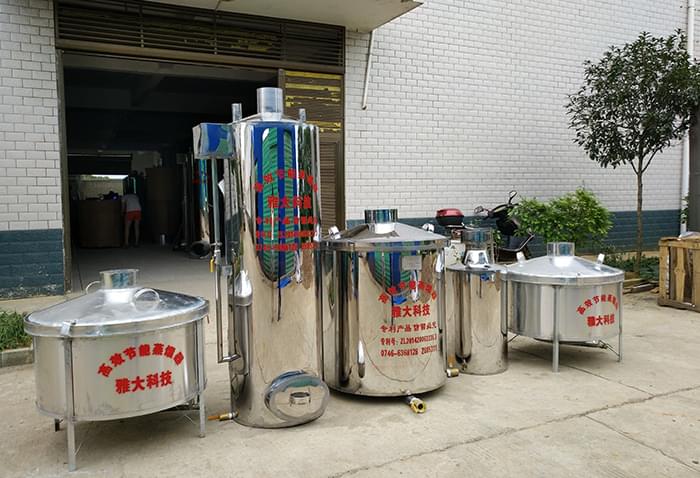 ▲ 泰國客戶吳先生為釀酒廠訂購的釀酒設備