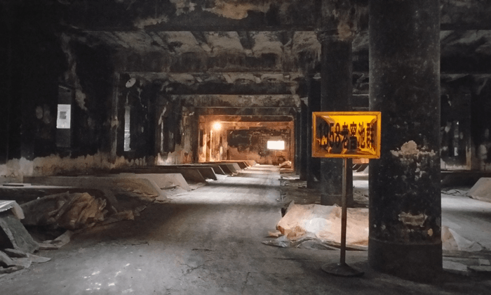 用大型釀酒設(shè)備做固態(tài)酒到底要不要建窖池，怎么建？