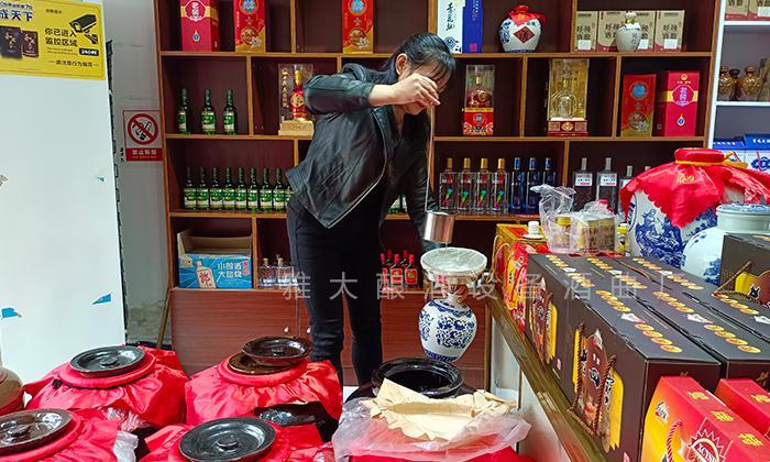 夏季用不銹鋼釀酒設(shè)備做酒，這3大白酒市場一定要把握?。?